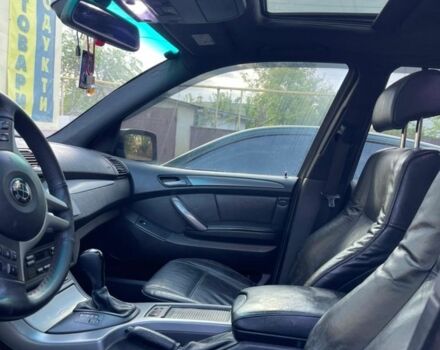 Черный БМВ Х5, объемом двигателя 4.4 л и пробегом 450 тыс. км за 4700 $, фото 5 на Automoto.ua