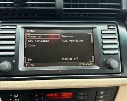 Чорний БМВ Х5, об'ємом двигуна 3 л та пробігом 413 тис. км за 7500 $, фото 12 на Automoto.ua