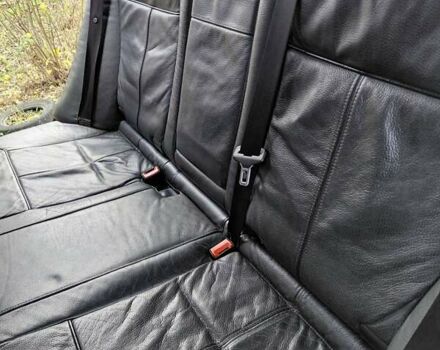 Чорний БМВ Х5, об'ємом двигуна 3 л та пробігом 260 тис. км за 11500 $, фото 28 на Automoto.ua