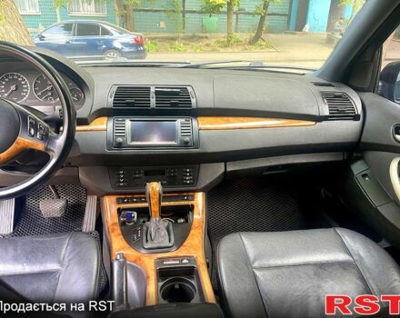 Черный БМВ Х5, объемом двигателя 4.4 л и пробегом 0 тыс. км за 8500 $, фото 4 на Automoto.ua