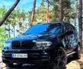 Черный БМВ Х5, объемом двигателя 4.6 л и пробегом 346 тыс. км за 8000 $, фото 1 на Automoto.ua