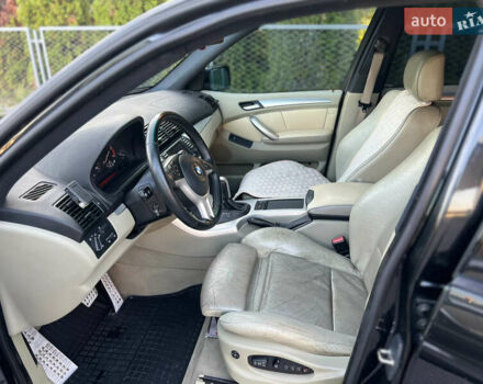 Чорний БМВ Х5, об'ємом двигуна 2.93 л та пробігом 359 тис. км за 8950 $, фото 7 на Automoto.ua