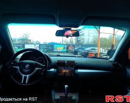 Черный БМВ Х5, объемом двигателя 4.4 л и пробегом 240 тыс. км за 6300 $, фото 13 на Automoto.ua