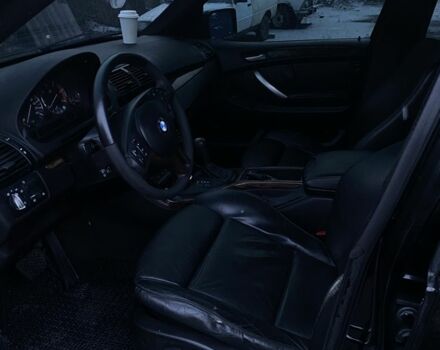 Чорний БМВ Х5, об'ємом двигуна 3 л та пробігом 421 тис. км за 6500 $, фото 2 на Automoto.ua