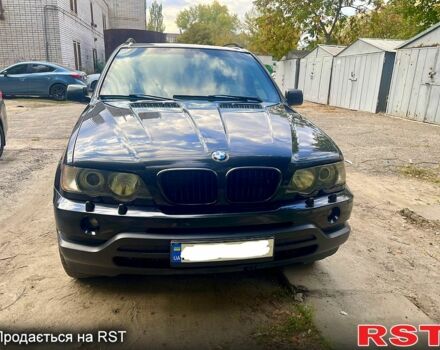 Черный БМВ Х5, объемом двигателя 4.4 л и пробегом 0 тыс. км за 8500 $, фото 1 на Automoto.ua