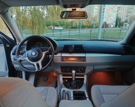 Черный БМВ Х5, объемом двигателя 3 л и пробегом 310 тыс. км за 4800 $, фото 2 на Automoto.ua