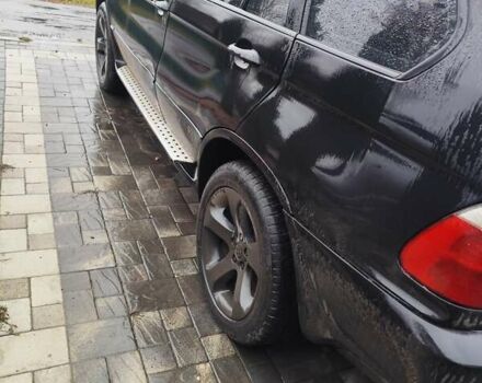 Чорний БМВ Х5, об'ємом двигуна 3 л та пробігом 400 тис. км за 7400 $, фото 3 на Automoto.ua