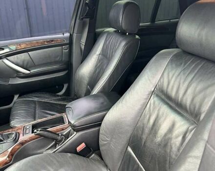 Черный БМВ Х5, объемом двигателя 4.4 л и пробегом 350 тыс. км за 6700 $, фото 10 на Automoto.ua