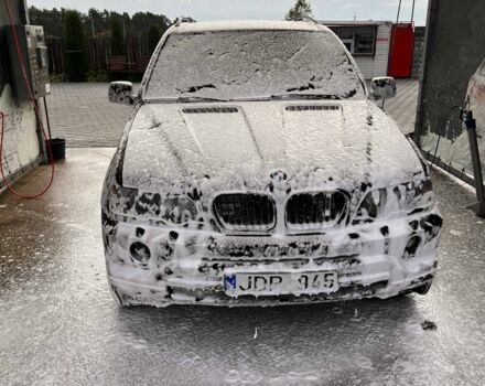 Черный БМВ Х5, объемом двигателя 3 л и пробегом 412 тыс. км за 7500 $, фото 2 на Automoto.ua