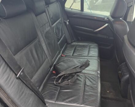 Черный БМВ Х5, объемом двигателя 3 л и пробегом 400 тыс. км за 5687 $, фото 6 на Automoto.ua