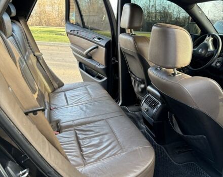 Черный БМВ Х5, объемом двигателя 3 л и пробегом 400 тыс. км за 7000 $, фото 5 на Automoto.ua