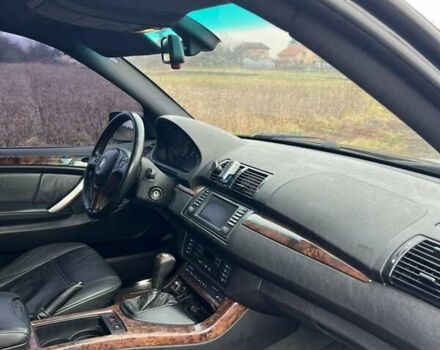 Черный БМВ Х5, объемом двигателя 4.4 л и пробегом 350 тыс. км за 6700 $, фото 16 на Automoto.ua