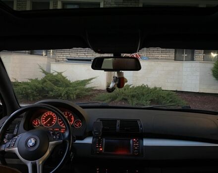 Чорний БМВ Х5, об'ємом двигуна 3 л та пробігом 418 тис. км за 7755 $, фото 5 на Automoto.ua