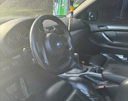 Черный БМВ Х5, объемом двигателя 4.4 л и пробегом 333 тыс. км за 9999 $, фото 34 на Automoto.ua