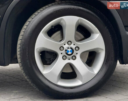 Черный БМВ Х5, объемом двигателя 3 л и пробегом 400 тыс. км за 8700 $, фото 14 на Automoto.ua