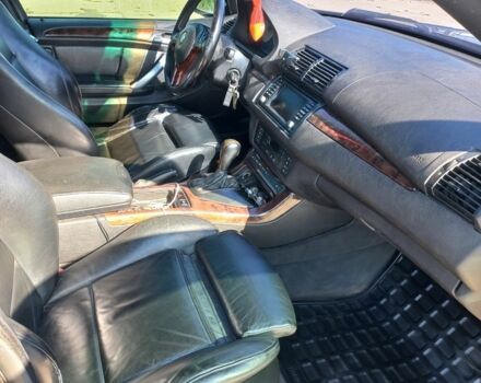 Черный БМВ Х5, объемом двигателя 3 л и пробегом 335 тыс. км за 9000 $, фото 4 на Automoto.ua