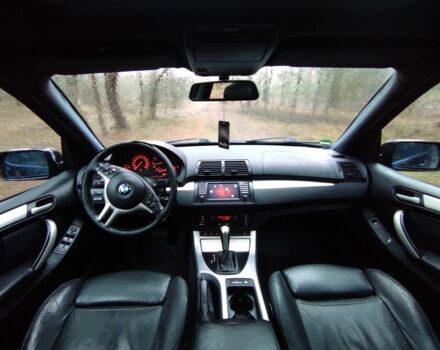 Чорний БМВ Х5, об'ємом двигуна 3 л та пробігом 300 тис. км за 5900 $, фото 8 на Automoto.ua