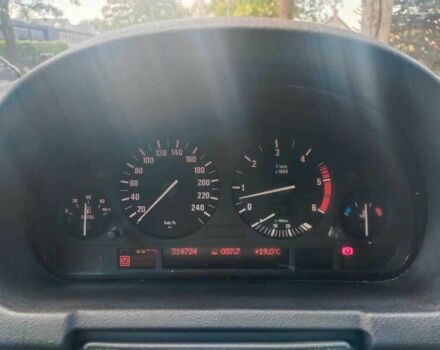 Черный БМВ Х5, объемом двигателя 3 л и пробегом 317 тыс. км за 4500 $, фото 9 на Automoto.ua