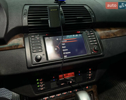 Черный БМВ Х5, объемом двигателя 2.98 л и пробегом 404 тыс. км за 9500 $, фото 7 на Automoto.ua