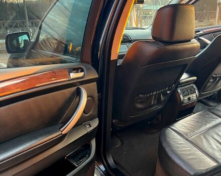 Черный БМВ Х5, объемом двигателя 3 л и пробегом 290 тыс. км за 9000 $, фото 11 на Automoto.ua