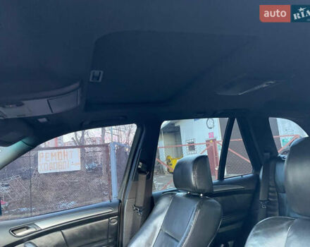 Черный БМВ Х5, объемом двигателя 4.4 л и пробегом 333 тыс. км за 9999 $, фото 15 на Automoto.ua