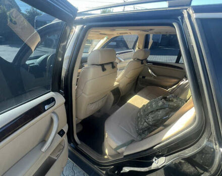 Черный БМВ Х5, объемом двигателя 3 л и пробегом 353 тыс. км за 10500 $, фото 6 на Automoto.ua