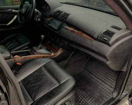 Черный БМВ Х5, объемом двигателя 4.4 л и пробегом 370 тыс. км за 6999 $, фото 20 на Automoto.ua