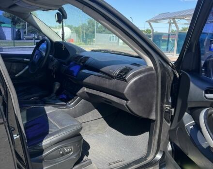 Черный БМВ Х5, объемом двигателя 3 л и пробегом 350 тыс. км за 7500 $, фото 5 на Automoto.ua