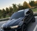 Черный БМВ Х5, объемом двигателя 4.4 л и пробегом 295 тыс. км за 7000 $, фото 2 на Automoto.ua