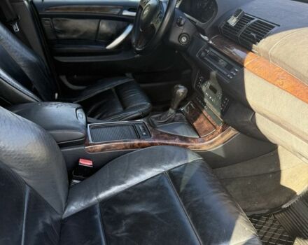 Черный БМВ Х5, объемом двигателя 0 л и пробегом 300 тыс. км за 3500 $, фото 5 на Automoto.ua