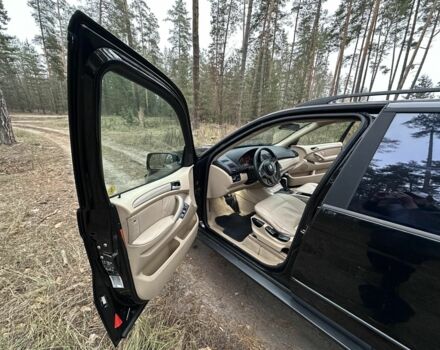 Чорний БМВ Х5, об'ємом двигуна 3 л та пробігом 480 тис. км за 5600 $, фото 15 на Automoto.ua
