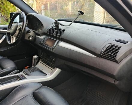 Черный БМВ Х5, объемом двигателя 3 л и пробегом 330 тыс. км за 6000 $, фото 16 на Automoto.ua