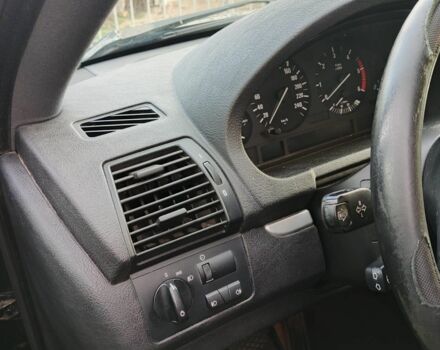 Черный БМВ Х5, объемом двигателя 3 л и пробегом 330 тыс. км за 6000 $, фото 9 на Automoto.ua