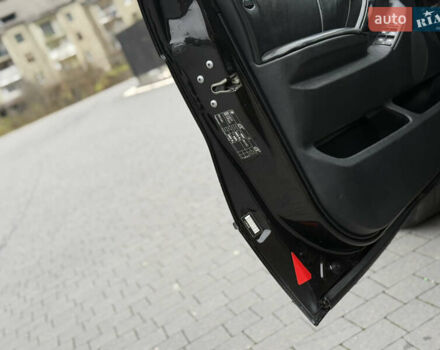 Черный БМВ Х5, объемом двигателя 3 л и пробегом 400 тыс. км за 8700 $, фото 38 на Automoto.ua