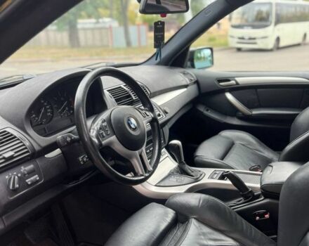 Черный БМВ Х5, объемом двигателя 3 л и пробегом 190 тыс. км за 4570 $, фото 6 на Automoto.ua