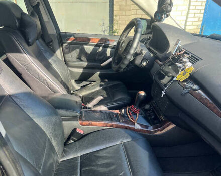 Черный БМВ Х5, объемом двигателя 2.98 л и пробегом 332 тыс. км за 8500 $, фото 1 на Automoto.ua