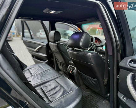 Черный БМВ Х5, объемом двигателя 3 л и пробегом 400 тыс. км за 8700 $, фото 54 на Automoto.ua