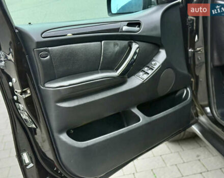 Черный БМВ Х5, объемом двигателя 3 л и пробегом 400 тыс. км за 8700 $, фото 39 на Automoto.ua