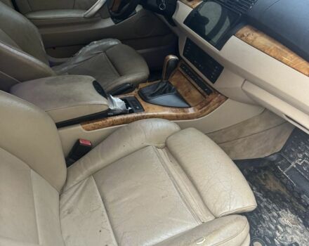 Чорний БМВ Х5, об'ємом двигуна 0 л та пробігом 350 тис. км за 4900 $, фото 2 на Automoto.ua