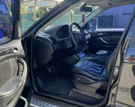 Черный БМВ Х5, объемом двигателя 3 л и пробегом 350 тыс. км за 7500 $, фото 3 на Automoto.ua