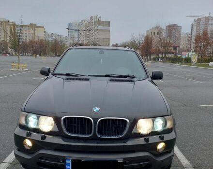 Черный БМВ Х5, объемом двигателя 3 л и пробегом 378 тыс. км за 4000 $, фото 1 на Automoto.ua