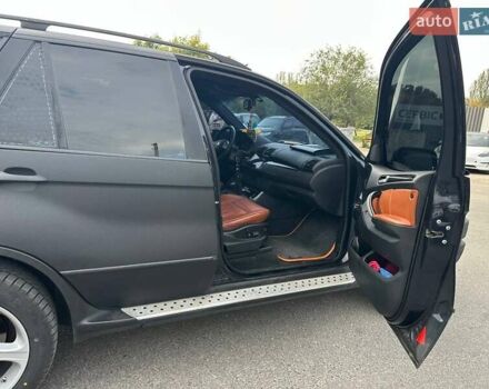 Черный БМВ Х5, объемом двигателя 3 л и пробегом 200 тыс. км за 9900 $, фото 9 на Automoto.ua