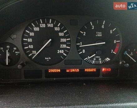 Чорний БМВ Х5, об'ємом двигуна 3 л та пробігом 298 тис. км за 10500 $, фото 1 на Automoto.ua