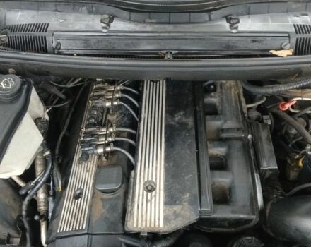 Черный БМВ Х5, объемом двигателя 3 л и пробегом 279 тыс. км за 3000 $, фото 9 на Automoto.ua