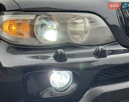 Черный БМВ Х5, объемом двигателя 4.4 л и пробегом 265 тыс. км за 10000 $, фото 4 на Automoto.ua