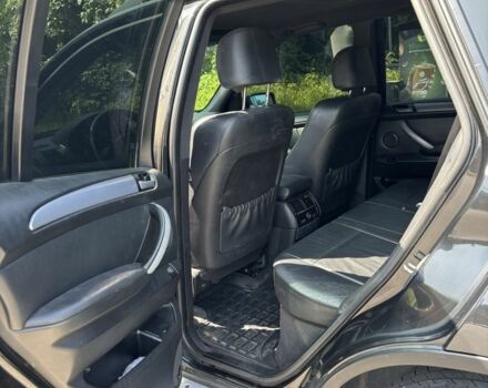 Чорний БМВ Х5, об'ємом двигуна 3 л та пробігом 330 тис. км за 10000 $, фото 15 на Automoto.ua