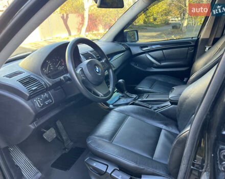 Черный БМВ Х5, объемом двигателя 2.99 л и пробегом 423 тыс. км за 10500 $, фото 18 на Automoto.ua