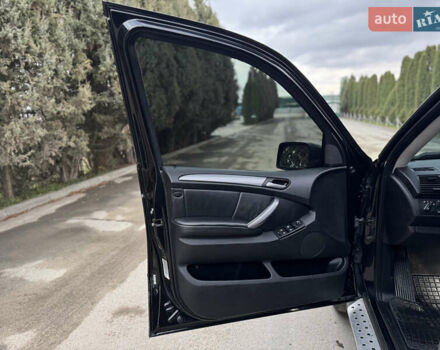 Черный БМВ Х5, объемом двигателя 3 л и пробегом 340 тыс. км за 10850 $, фото 14 на Automoto.ua