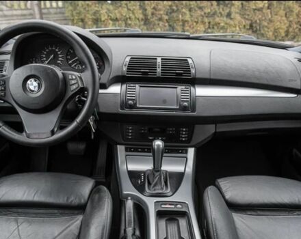 Черный БМВ Х5, объемом двигателя 0 л и пробегом 250 тыс. км за 3500 $, фото 12 на Automoto.ua