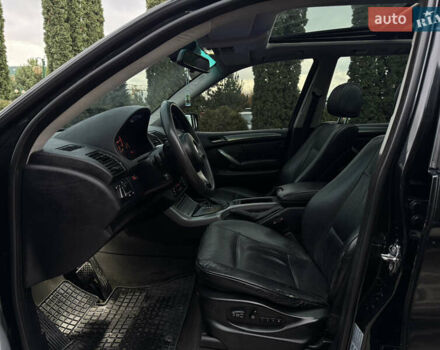 Черный БМВ Х5, объемом двигателя 3 л и пробегом 340 тыс. км за 10850 $, фото 11 на Automoto.ua